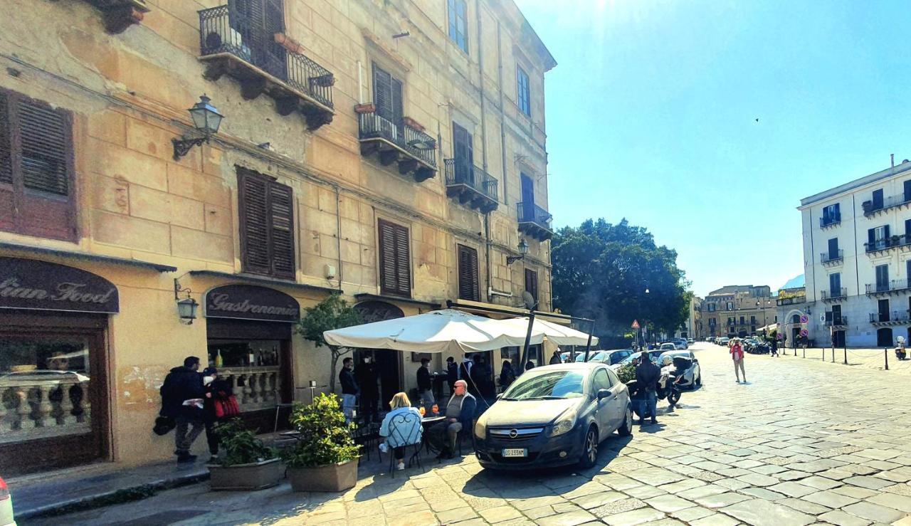 Garibaldi Rooms 29 - Piazza Marina A Palermo - In Pieno Centro. エクステリア 写真